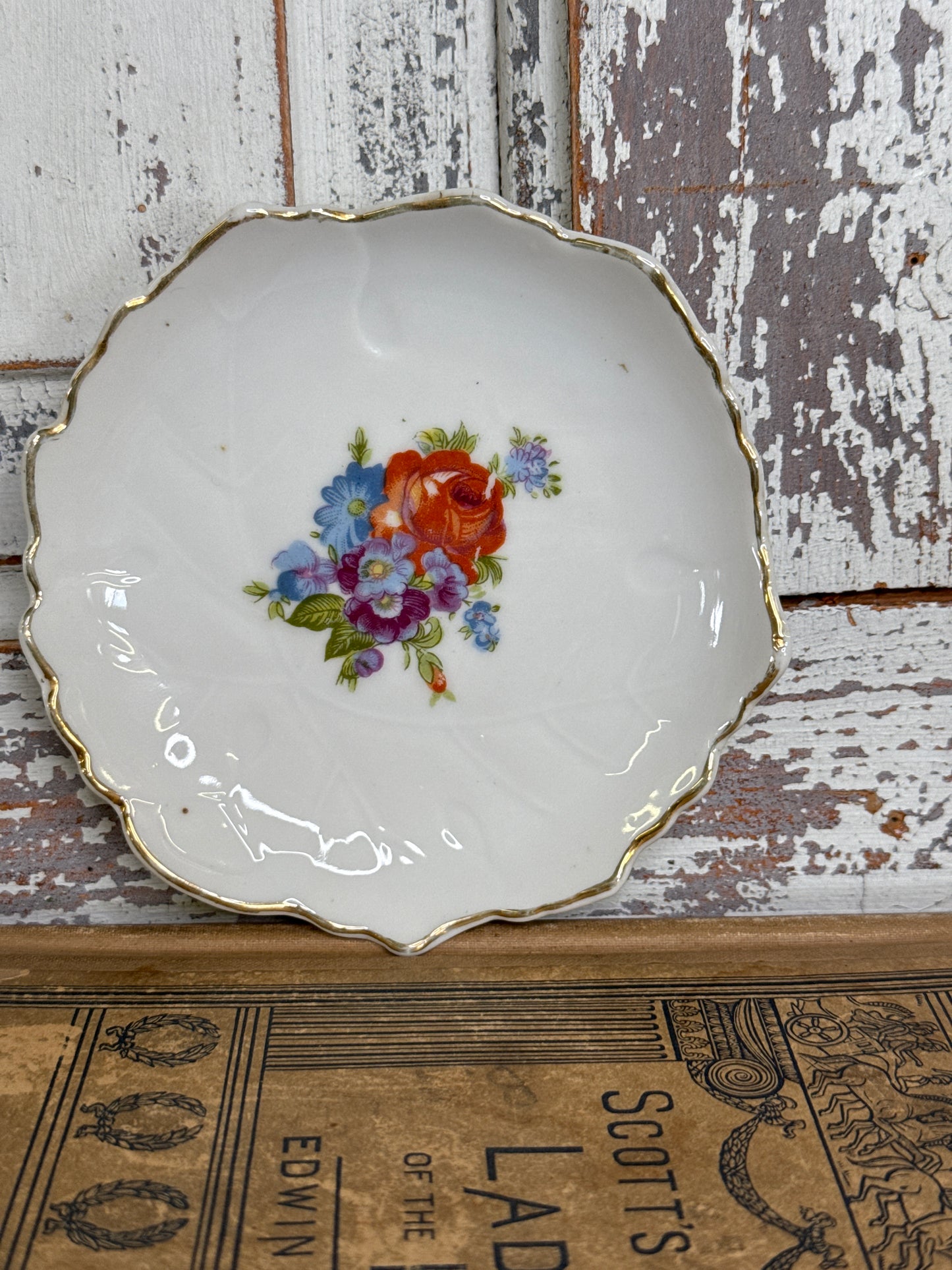 Vintage Hand Painted Small Dish with Floral - Japan (A1)