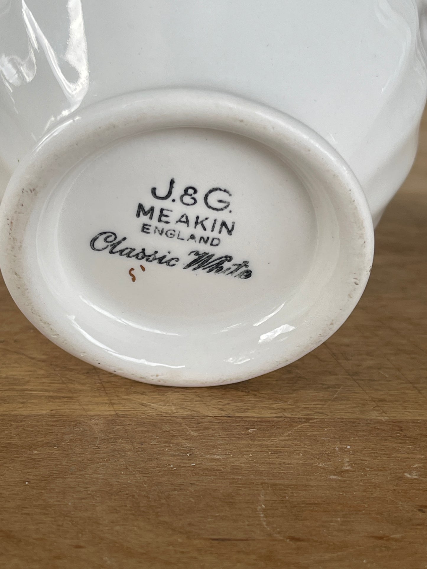 J&G Meakin England Classic White Creamer