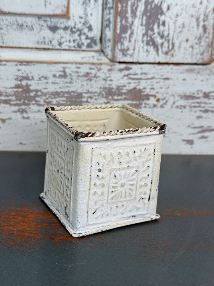 Small Metal Embossed Tin Planter (C2)